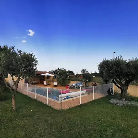 Aux Portes De La Camargue Entre Nîmes Et Arles Villa *