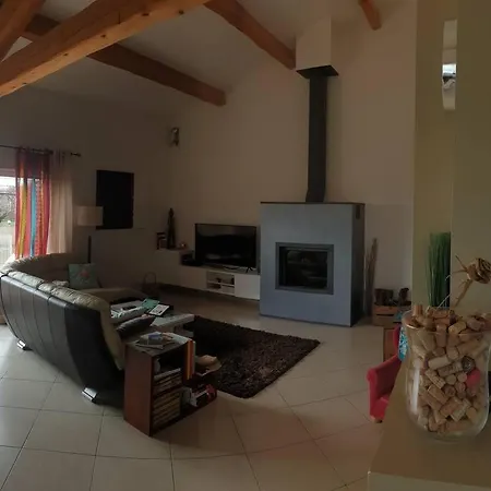 Aux Portes De La Camargue Entre Nimes Et Arles Villa Bellegarde (Gard)