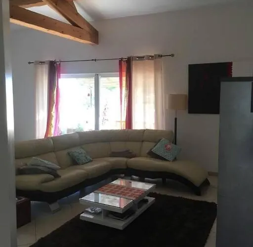 Aux Portes De La Camargue Entre Nimes Et Arles Βίλα